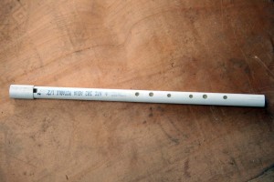 Cómo hacer una flauta con PVC por Mauricio Diaz