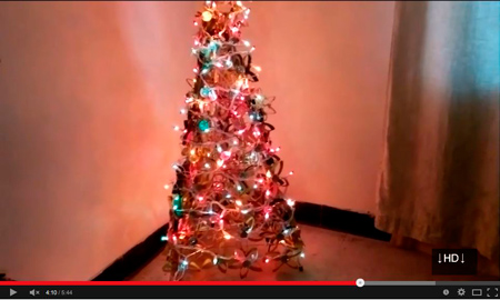 Árbol de navidad hecho con un trípode - LidiaZuniga